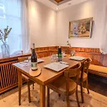 Weingut Muehlenschenke - Game-room, Vineyard, Sauna And