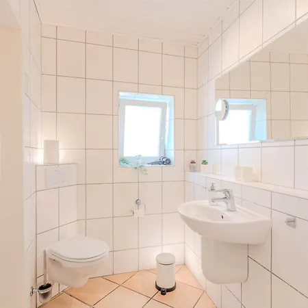 Weingut Muehlenschenke - Game-room, Vineyard, Sauna And *
