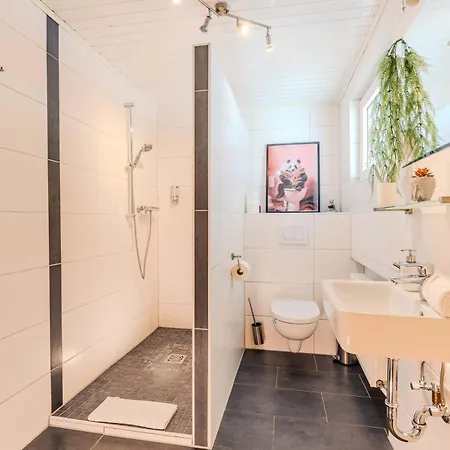 Weingut Muehlenschenke - Game-Room, Vineyard, Sauna And More