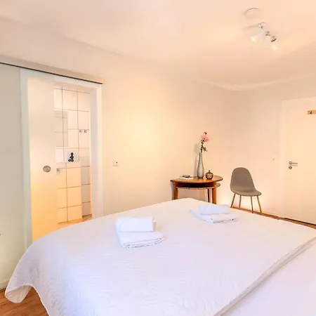 Weingut Muehlenschenke - Game-Room, Vineyard, Sauna And More *