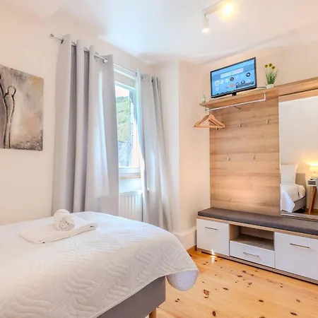 Weingut Muehlenschenke - Game-Room, Vineyard, Sauna And More Prázdninový dům *