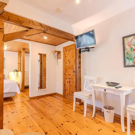 Prázdninový dům Weingut Muehlenschenke - Game-Room, Vineyard, Sauna And More