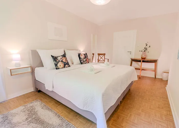 Weingut Muehlenschenke - Game-room, Vineyard, Sauna And 보드만 루트빅스하펜