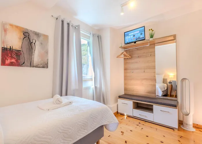 Weingut Muehlenschenke - Game-room, Vineyard, Sauna And 펜션 *