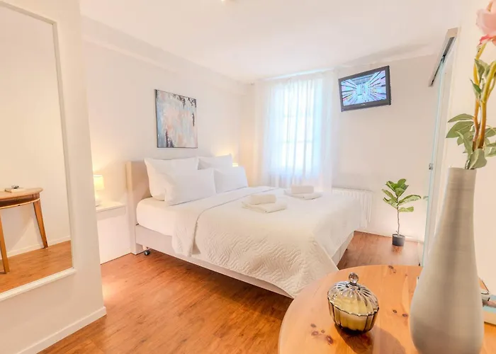 Weingut Muehlenschenke - Game-room, Vineyard, Sauna And 펜션 *